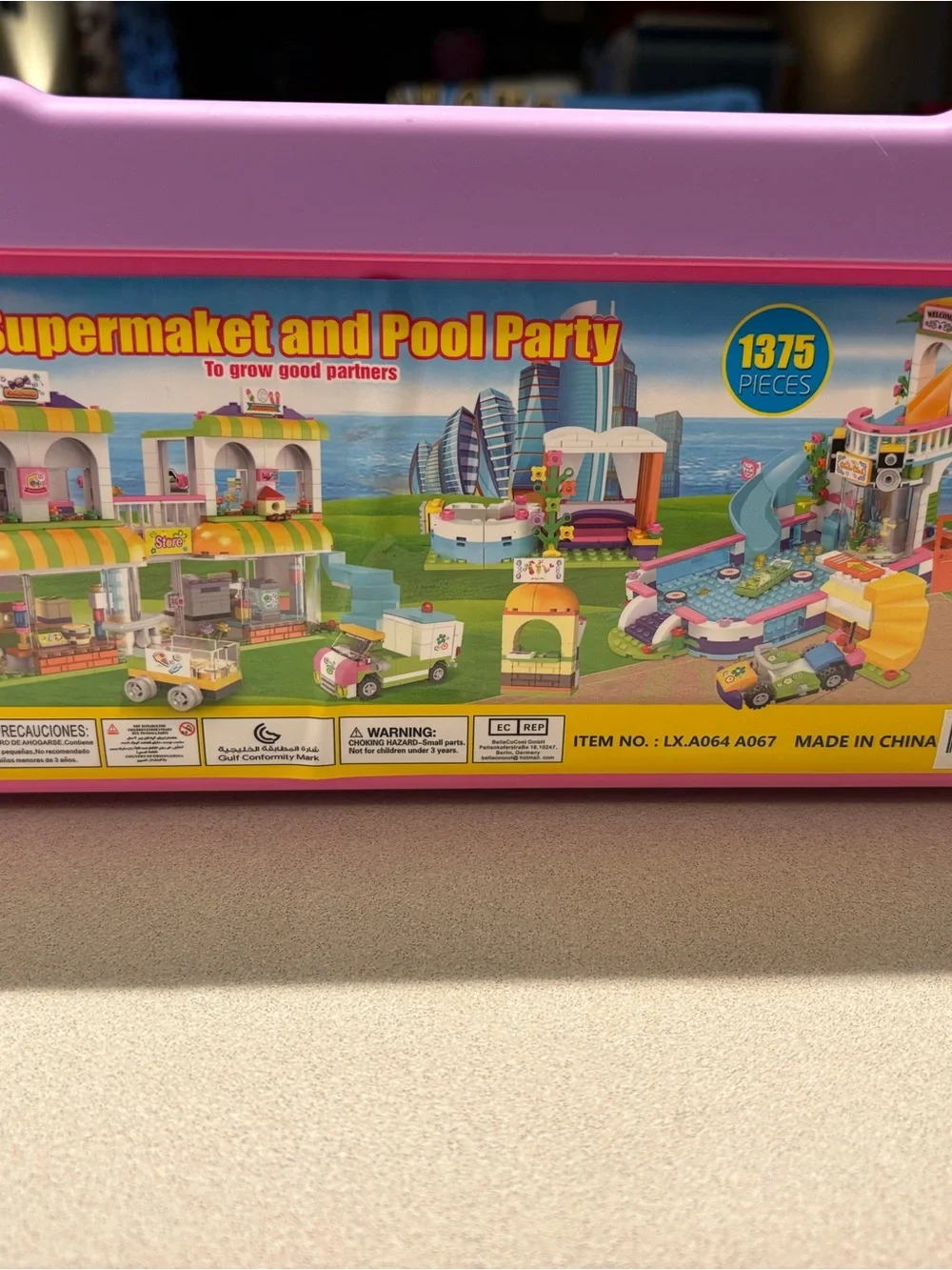 Supermarket and Pool Party Building Set - Pink